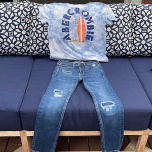 Abercrombie bundle Jeans 9/10 Tee shirt 11/12